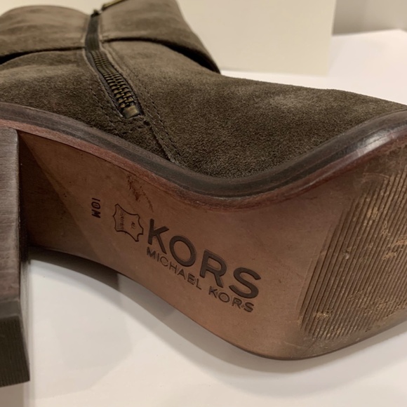 Michael Kors Suede Fold Over Brown Women Boots Size 10 - Picture 7 of 10